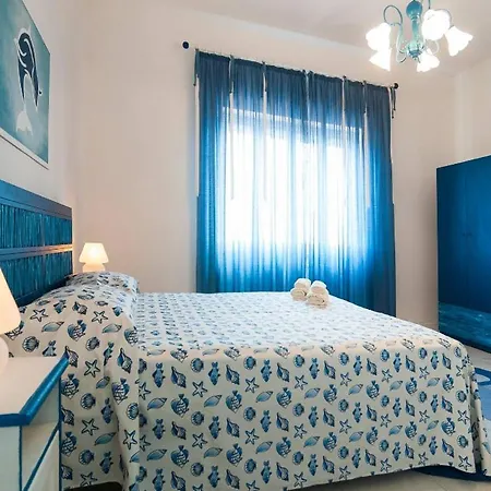 Bed & Breakfast Macondo 3*