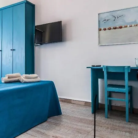 Bed & Breakfast Macondo 3*