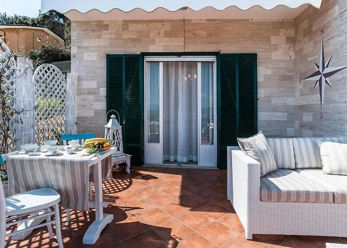 Macondo Bed & Breakfast 3*