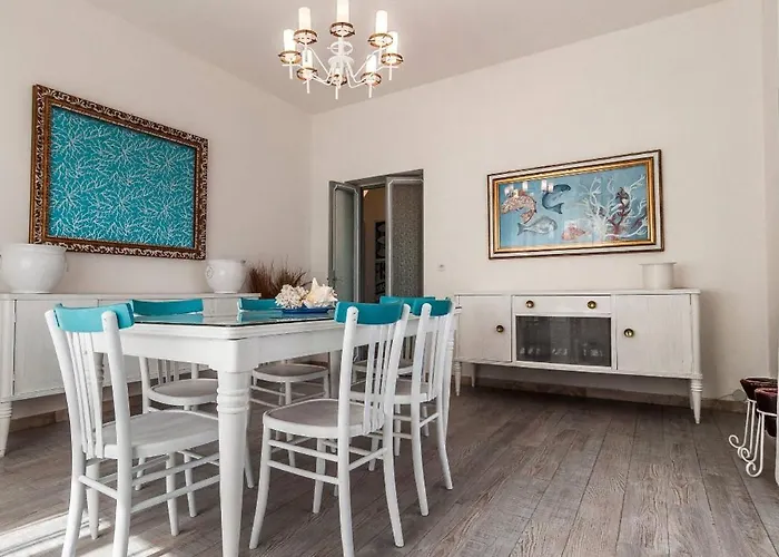 Macondo Bed & Breakfast