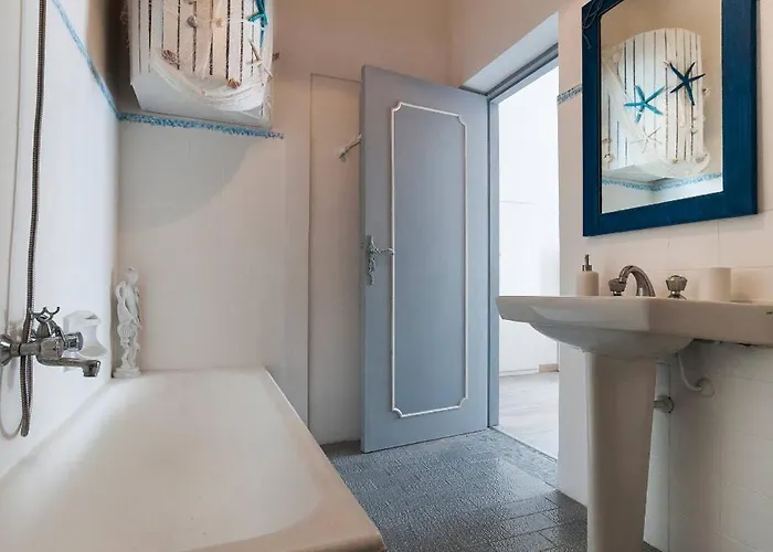 Macondo Bed & Breakfast 3*