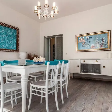 Macondo Bed and Breakfast