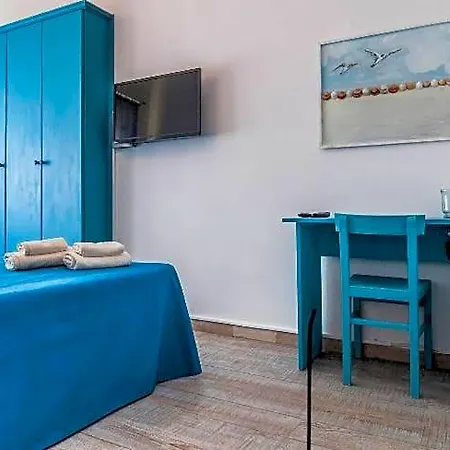 Macondo Bed & Breakfast